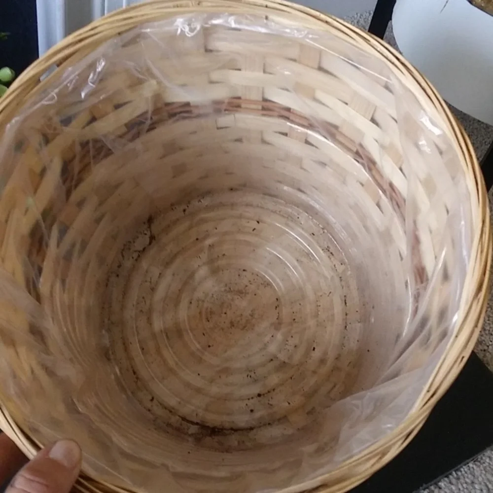 Woven‎ rattan planter basket two tones boho or waste basket trash home decor